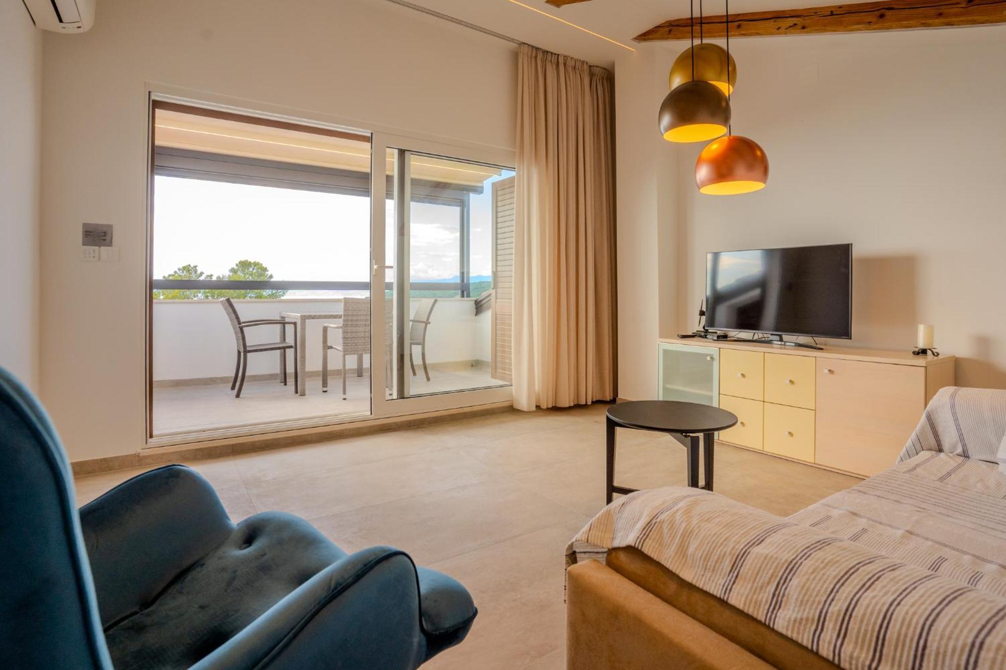 Apartment Hrabric Njivice Buitenkant foto