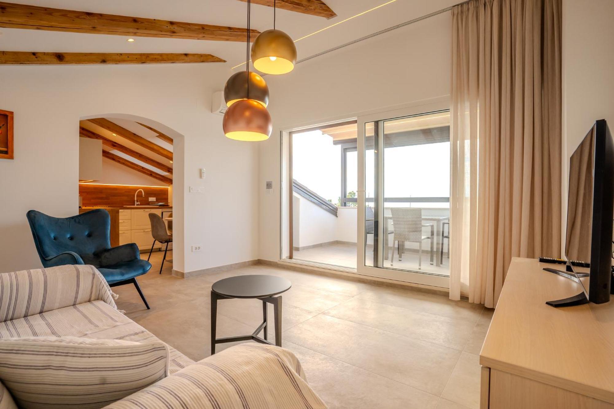Apartment Hrabric Njivice Buitenkant foto